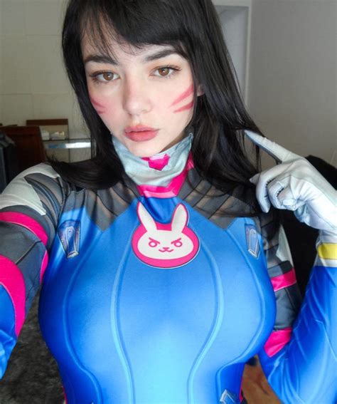 Cosplayer Boobs